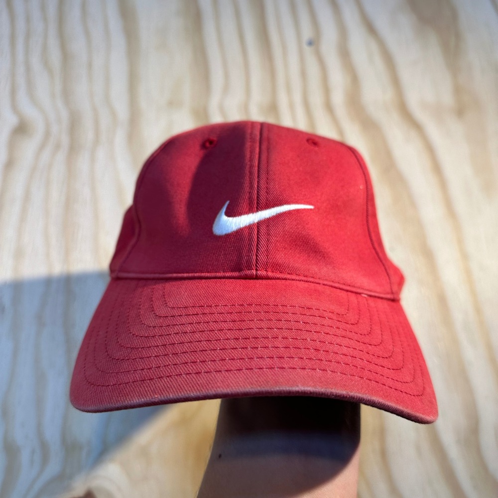 Nike Heritage Red Embroidered Swoosh Adjustable Baseball Cap Hat OSFM